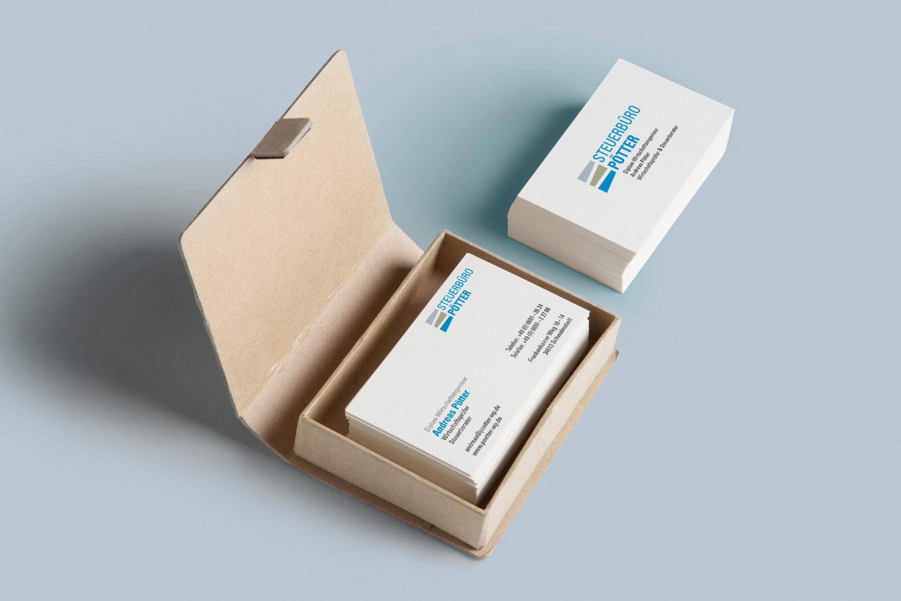 Business-Card-Mock-Up-vol-22 Kopie