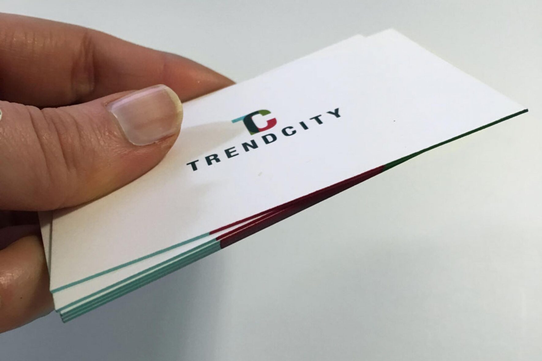1TRENDCITY_Farbschnitt-Visitenkarte