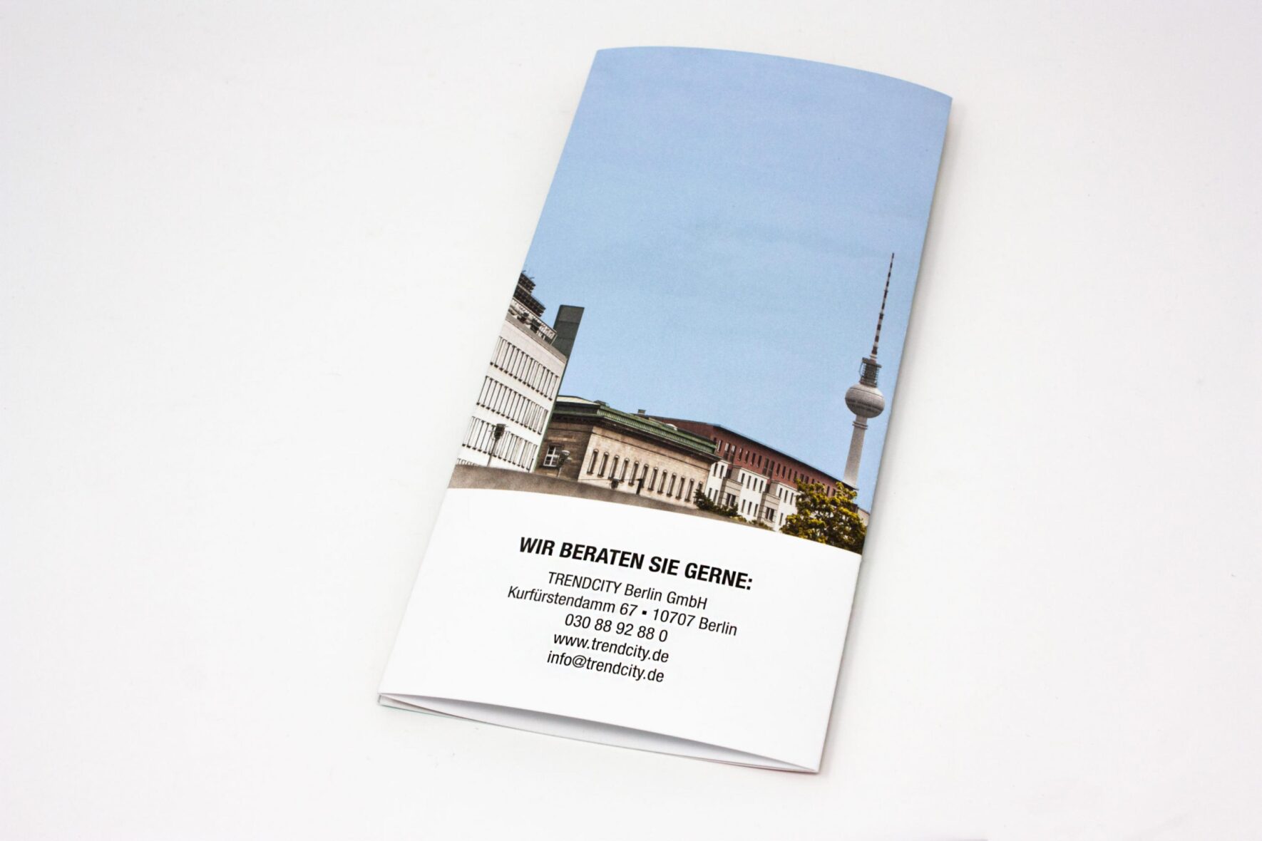 Flyergestaltung-Trencity-Print-FORMLOS-Berlin-5