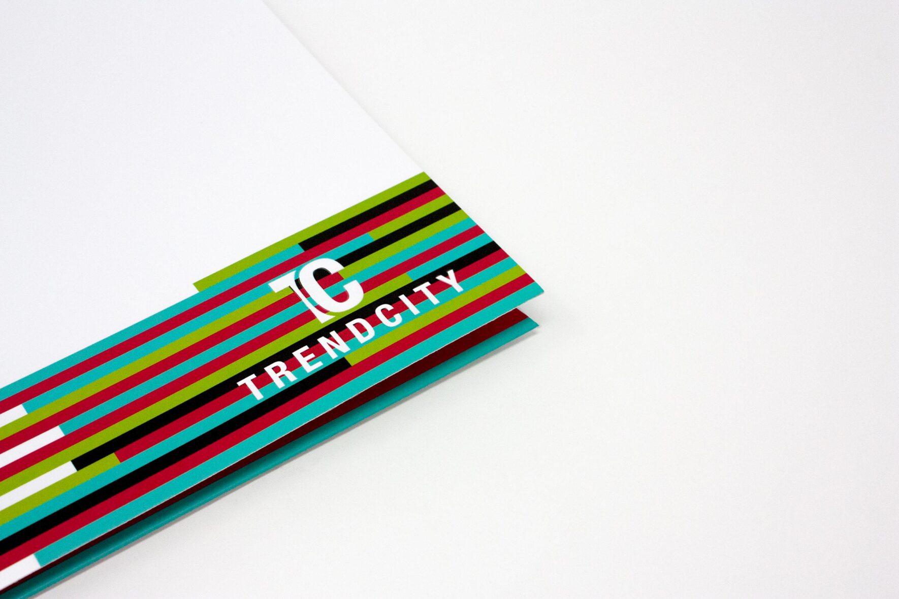 Praesentationsmappen-trendcity-immobilien-formlos-corporate-design-print-1