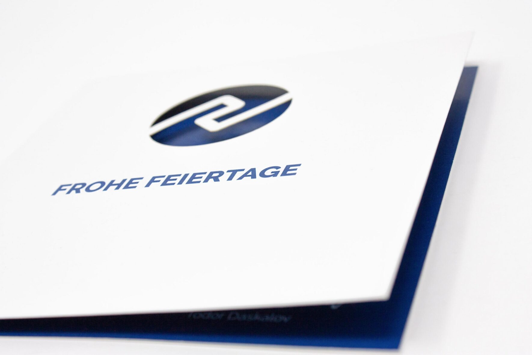 Weihnachtskarte-PROLAN-Print-Gestaltung-Corporate-Design-FORMLOS-Berlin-3