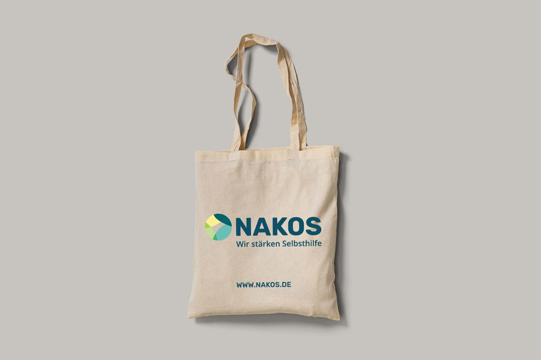 2024-09-18-40-Jahre-NAKOS-Jutebeutel-Mockup-001