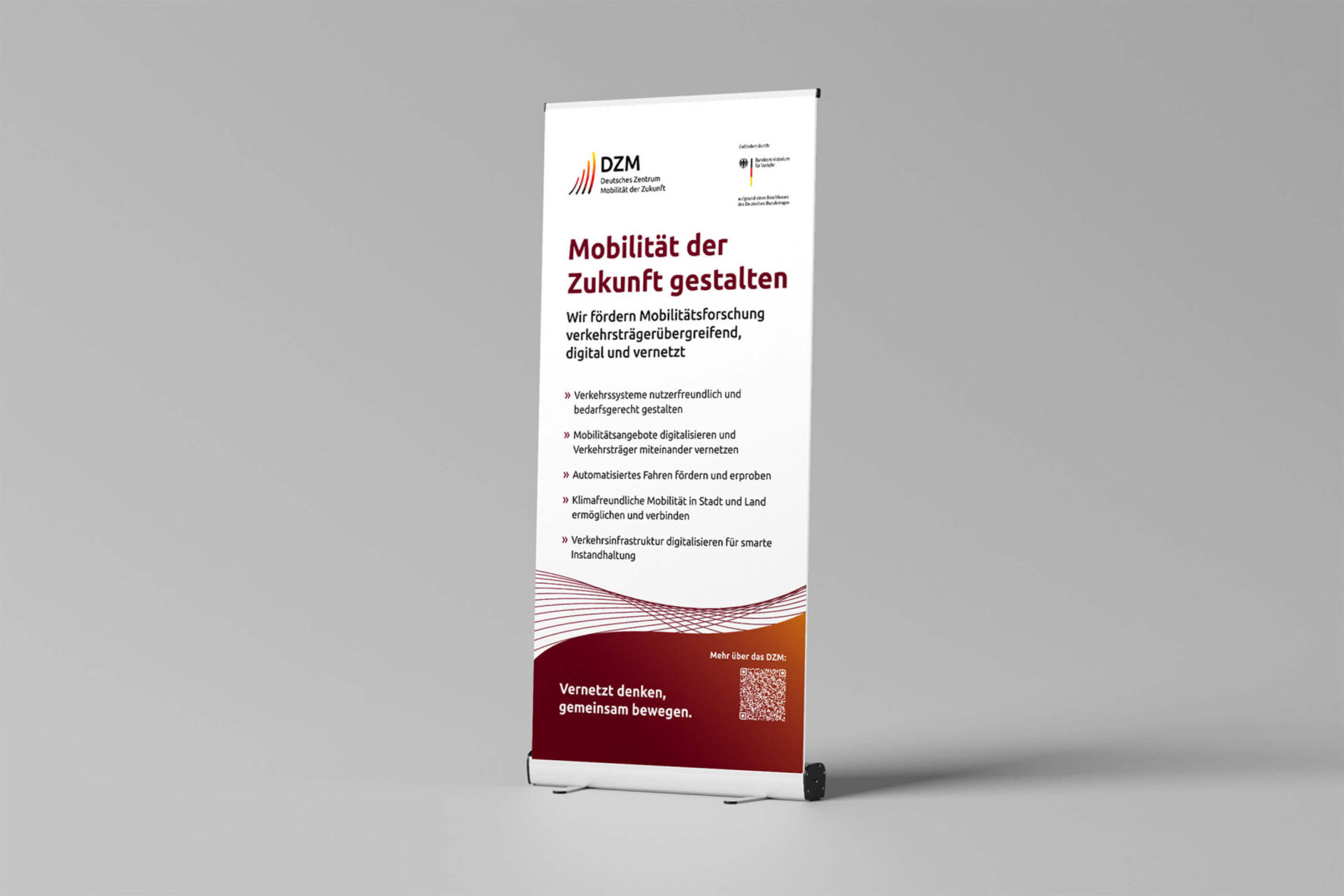 rollup-mockup-DZM